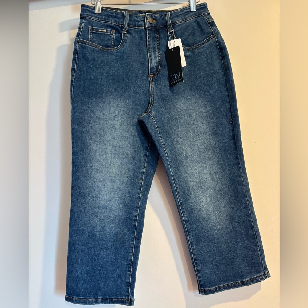 FDJ Women's Blue Capri Jeans